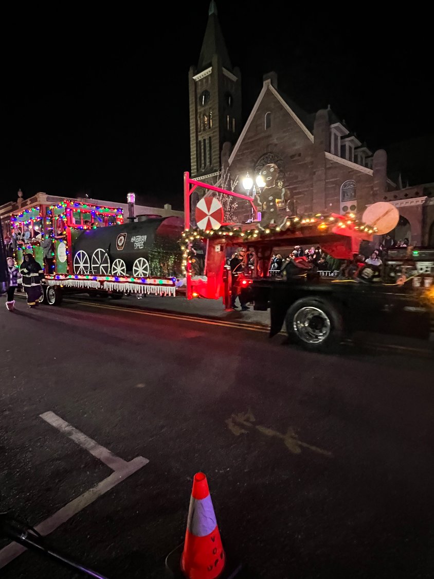 The Hagerman Fire Department brought this antique-looking float to add a vintage flair to the occasion.